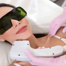 بهترین مراکز لیزر اصفهان