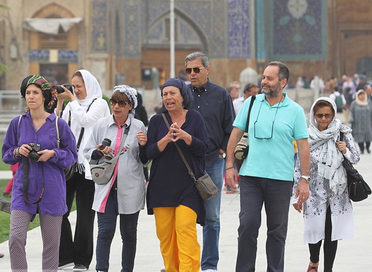free walking tour isfahan