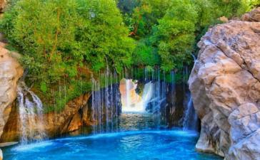 تور یک روزه آبشار آب ملخ